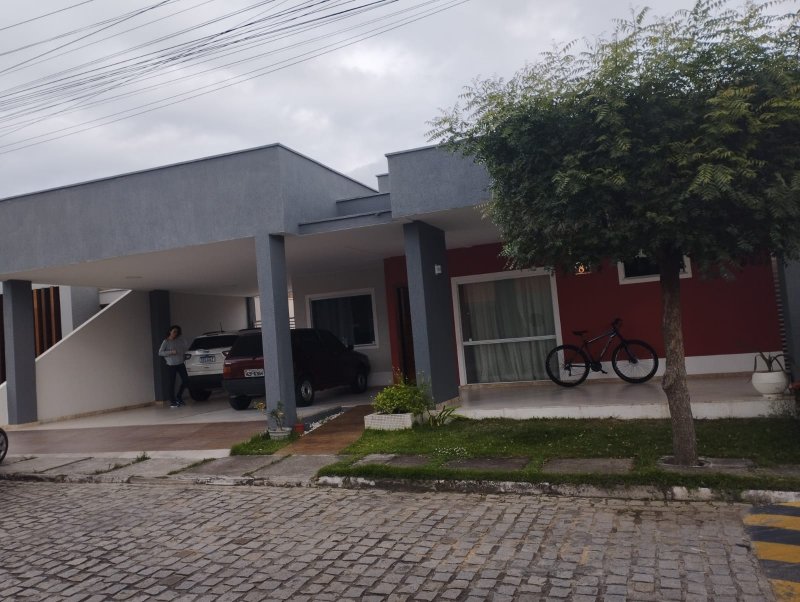 Casa em Condomínio - Venda - Pedra do Descanso - Feira de Santana - BA
